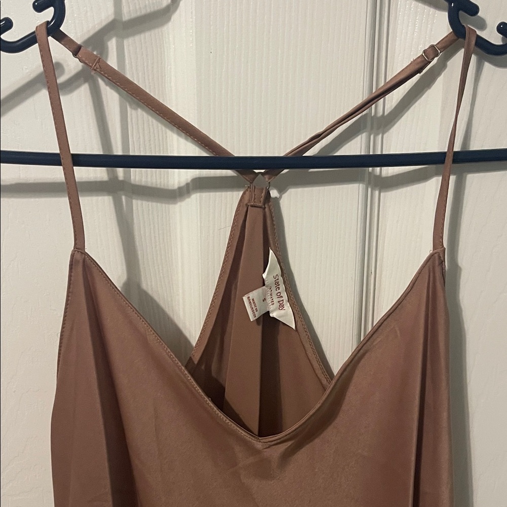 Elegant Slip Dress - Picture 3 of 8